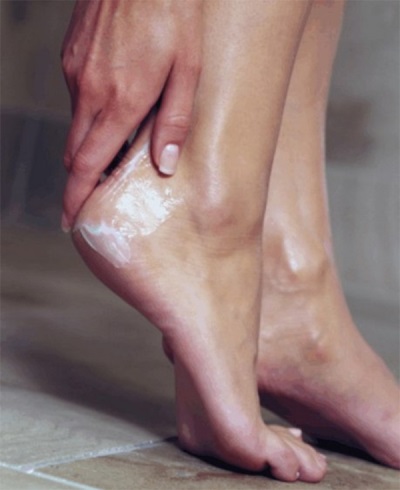 Calendula ointment for feet